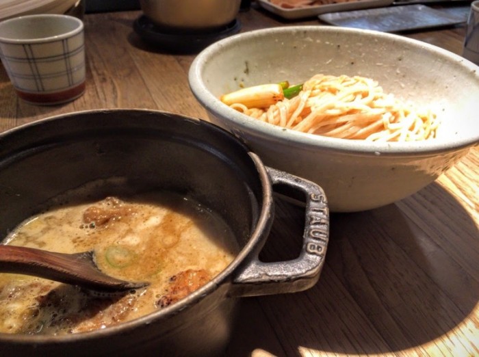 和醸良麺 すがり もつつけ麺