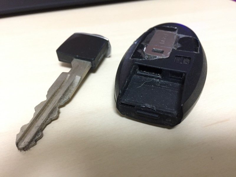 セレナ鍵電池切れ