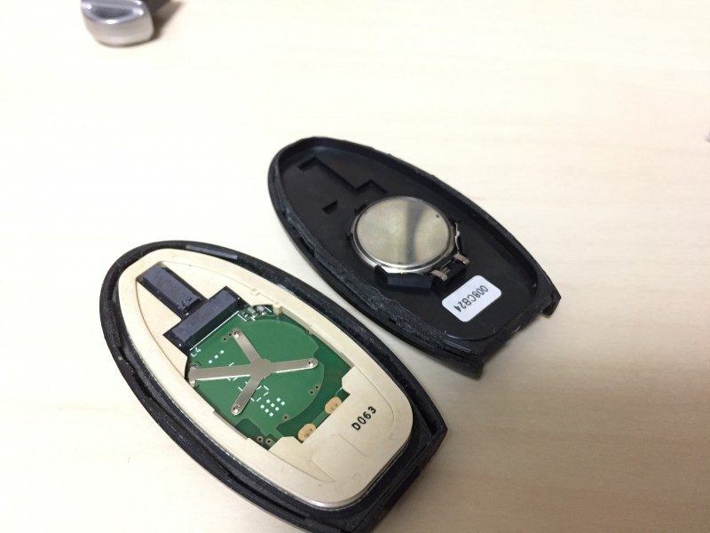 セレナ鍵電池切れ